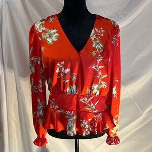 2/$30 Bar III Peplum Floral Top with Elastic Ruffle Sleeve Size L